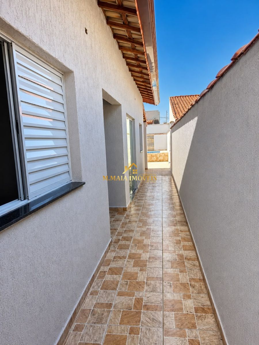 Casa em  - foto 10