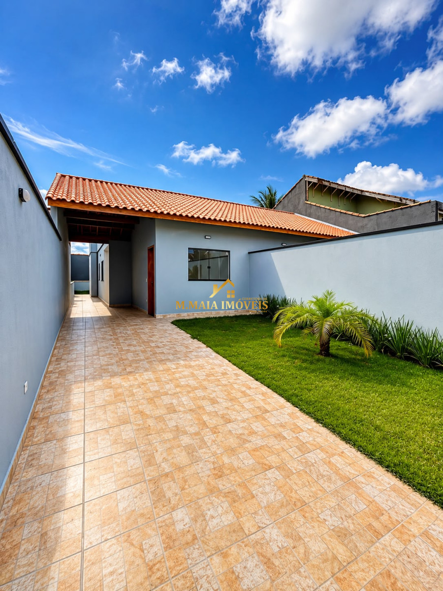 Casa à Venda em Cidade Nova Peruibe, Peruíbe