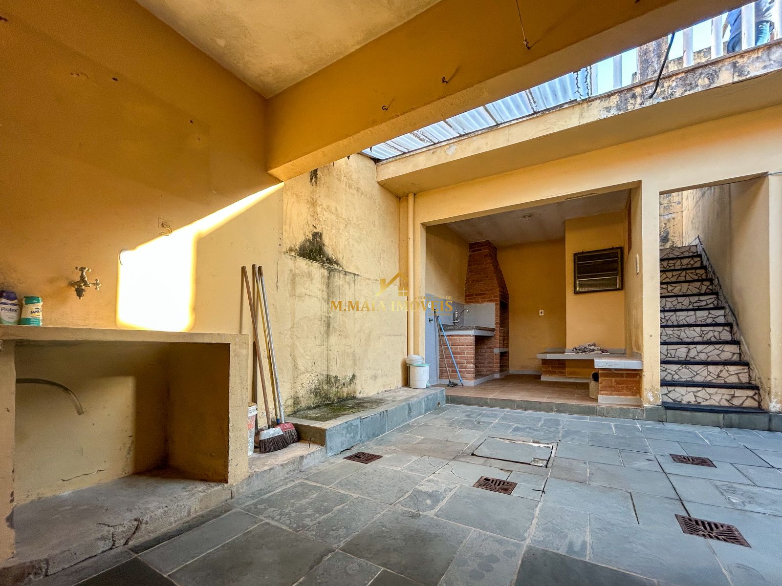 Casa em Belmira Novaes - foto 4