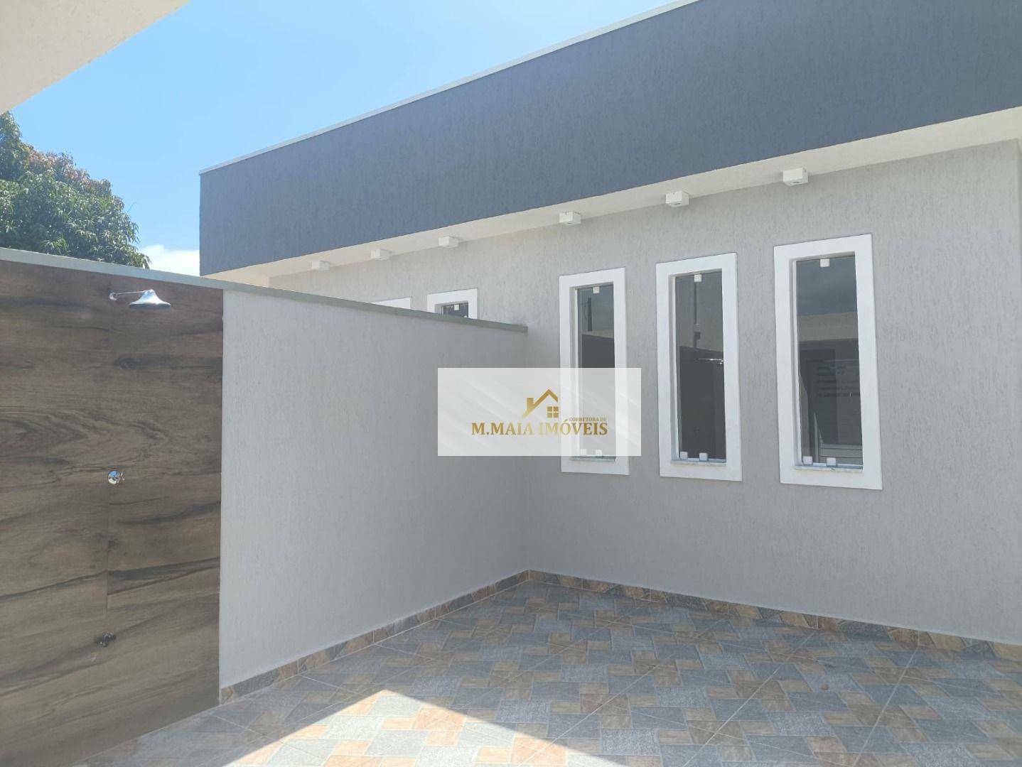 Casa à Venda em Jardim Bopiranga, Itanhaém