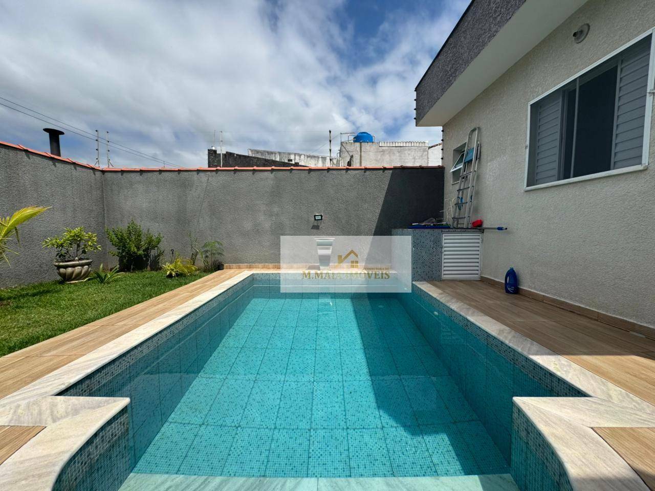 Casa à Venda em Cidade Nova Peruibe, Peruíbe