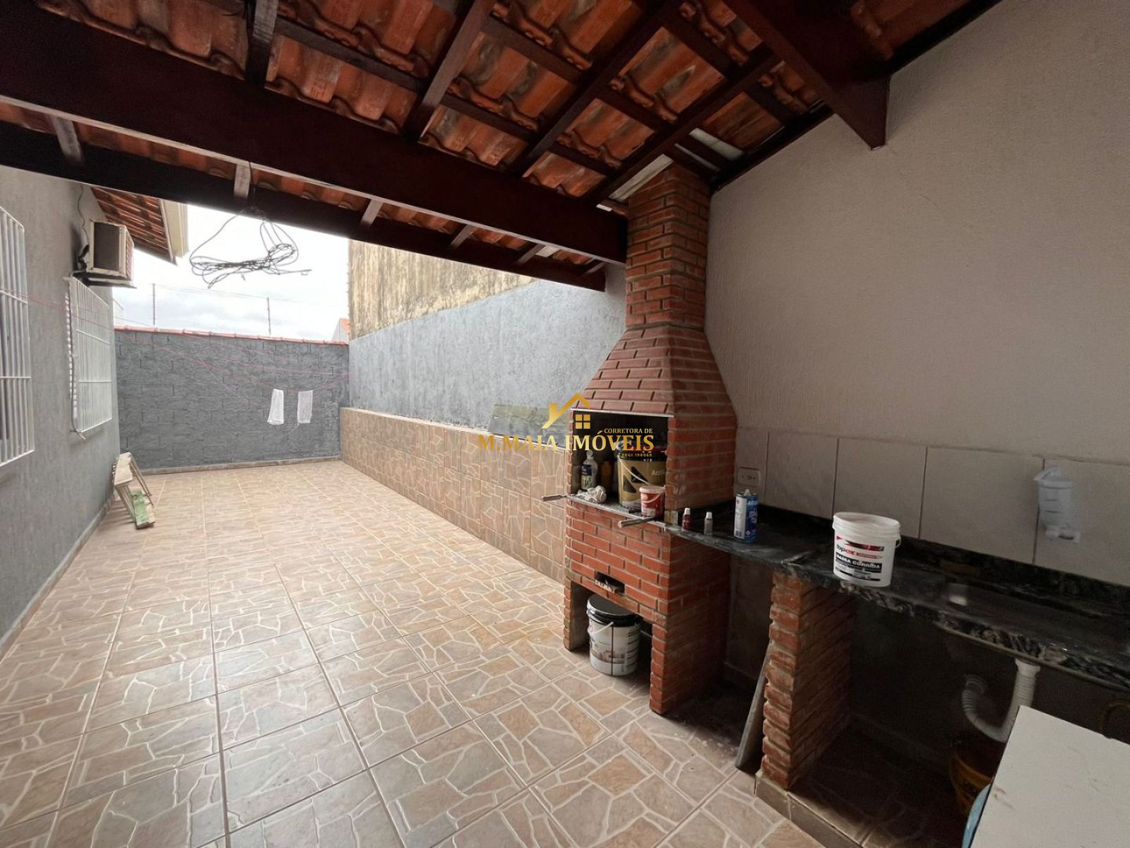 Casa em  - foto 6