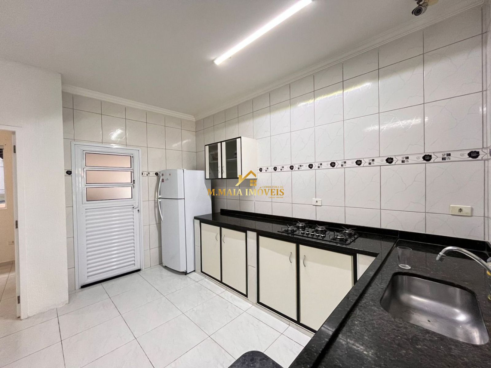 Casa em  - foto 10