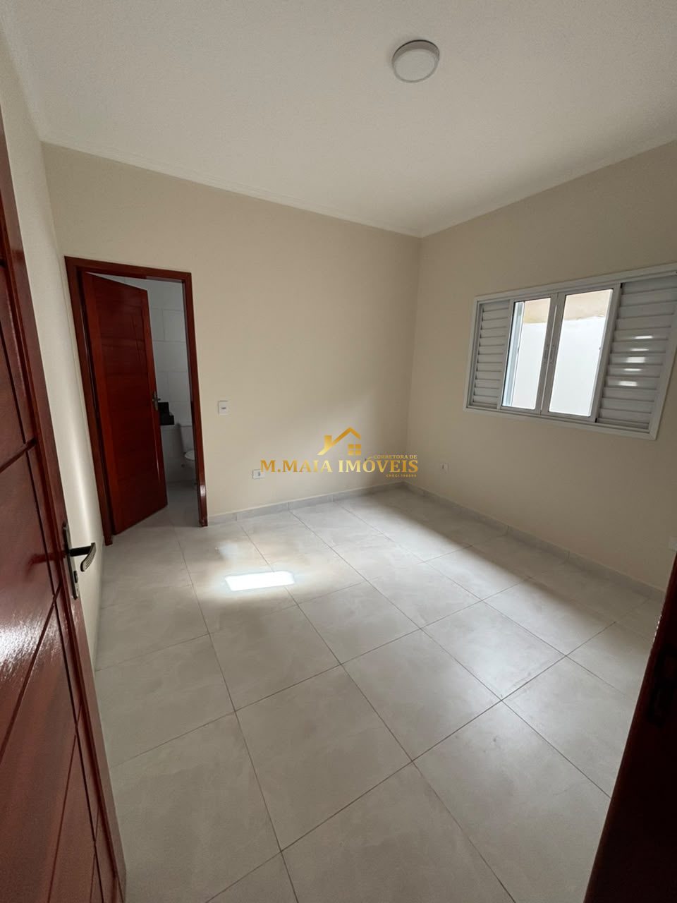 Casa em Bairro Itaóca - foto 7