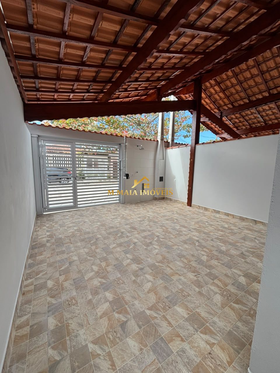 Casa em Bairro Itaóca - foto 5