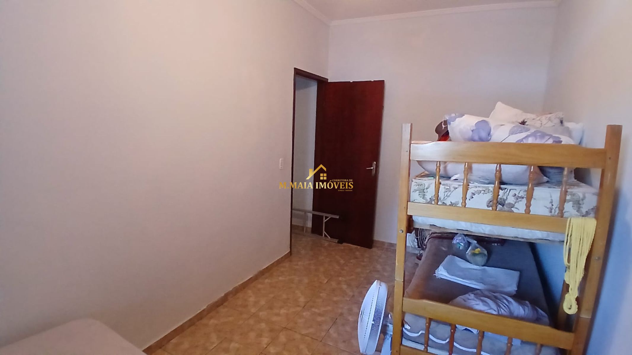Casa em Belmira Novaes - foto 20