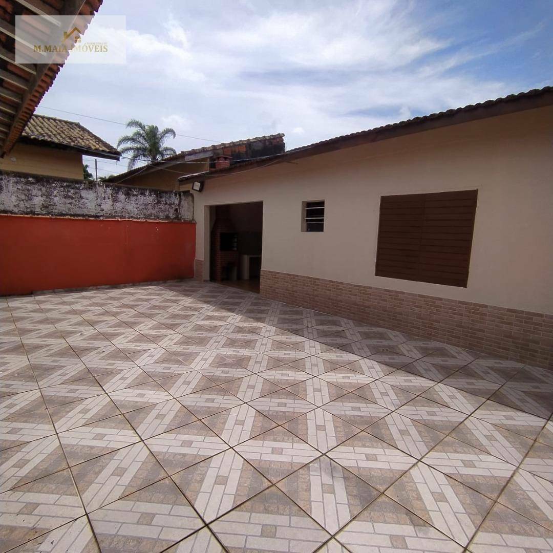 Casa à Venda em Balneário Florida, Peruíbe