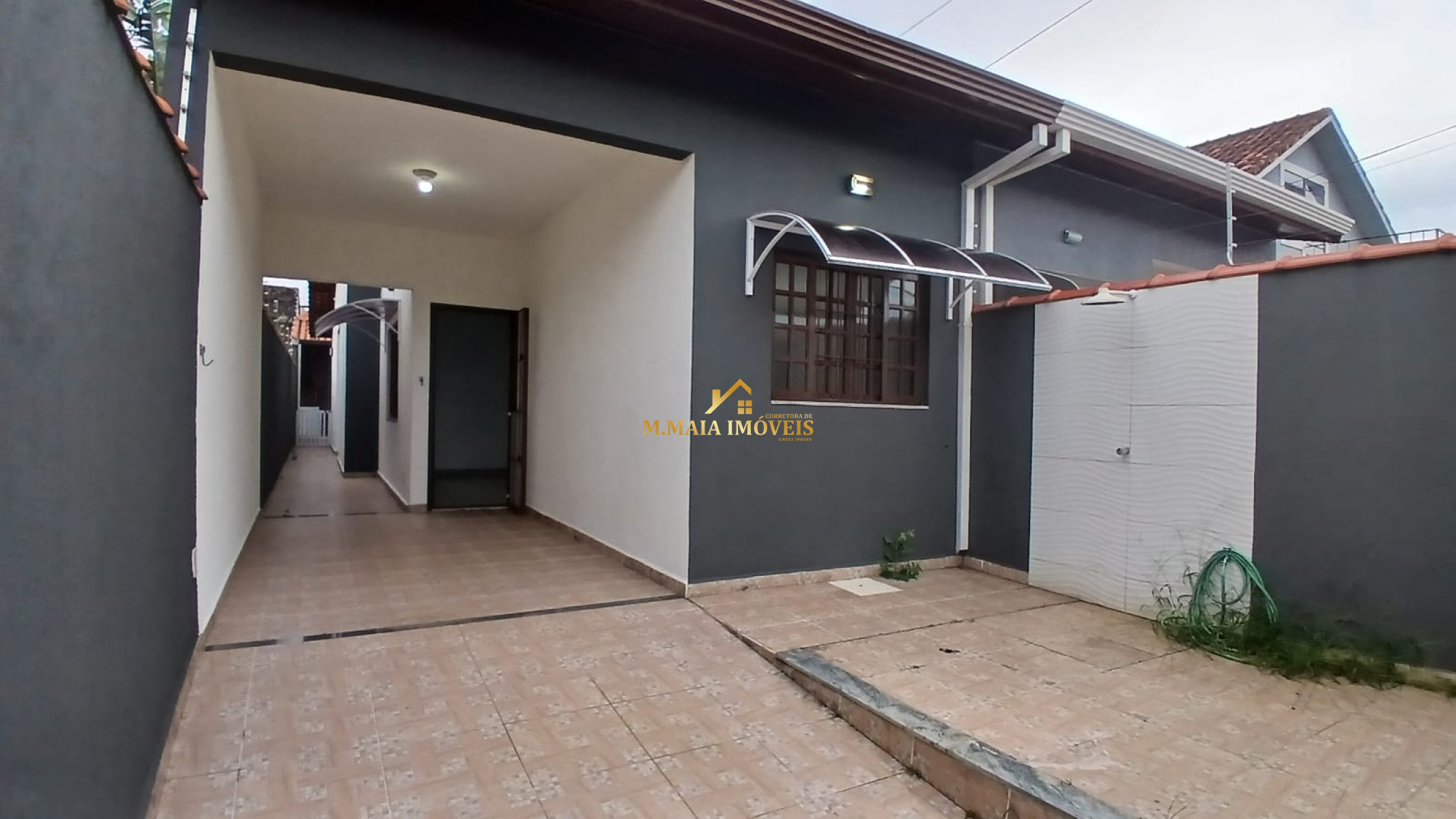 Casa à Venda em Vila Romar, Peruíbe