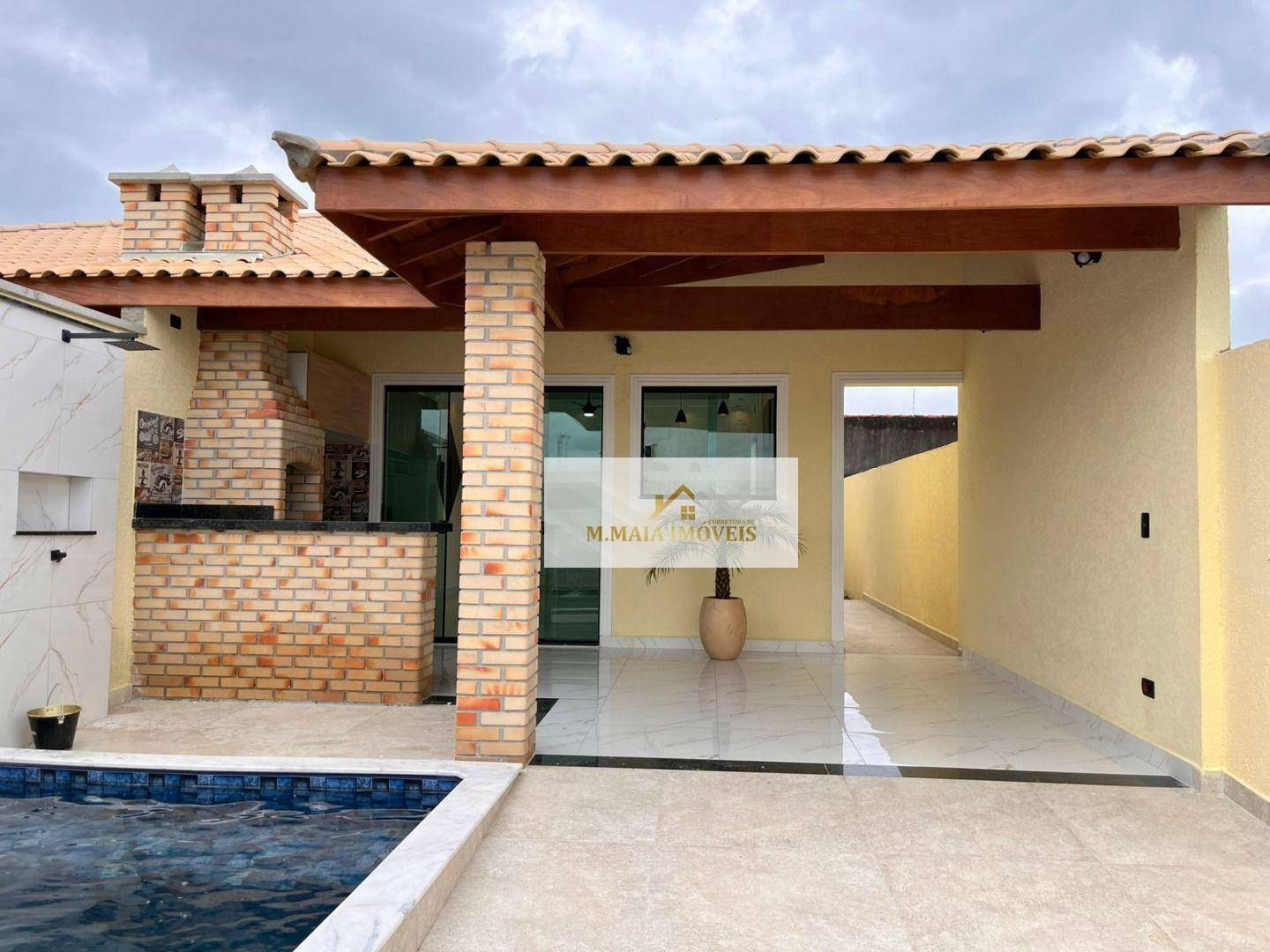 Casa à Venda em Parque D'Aville Residencial, Peruíbe
