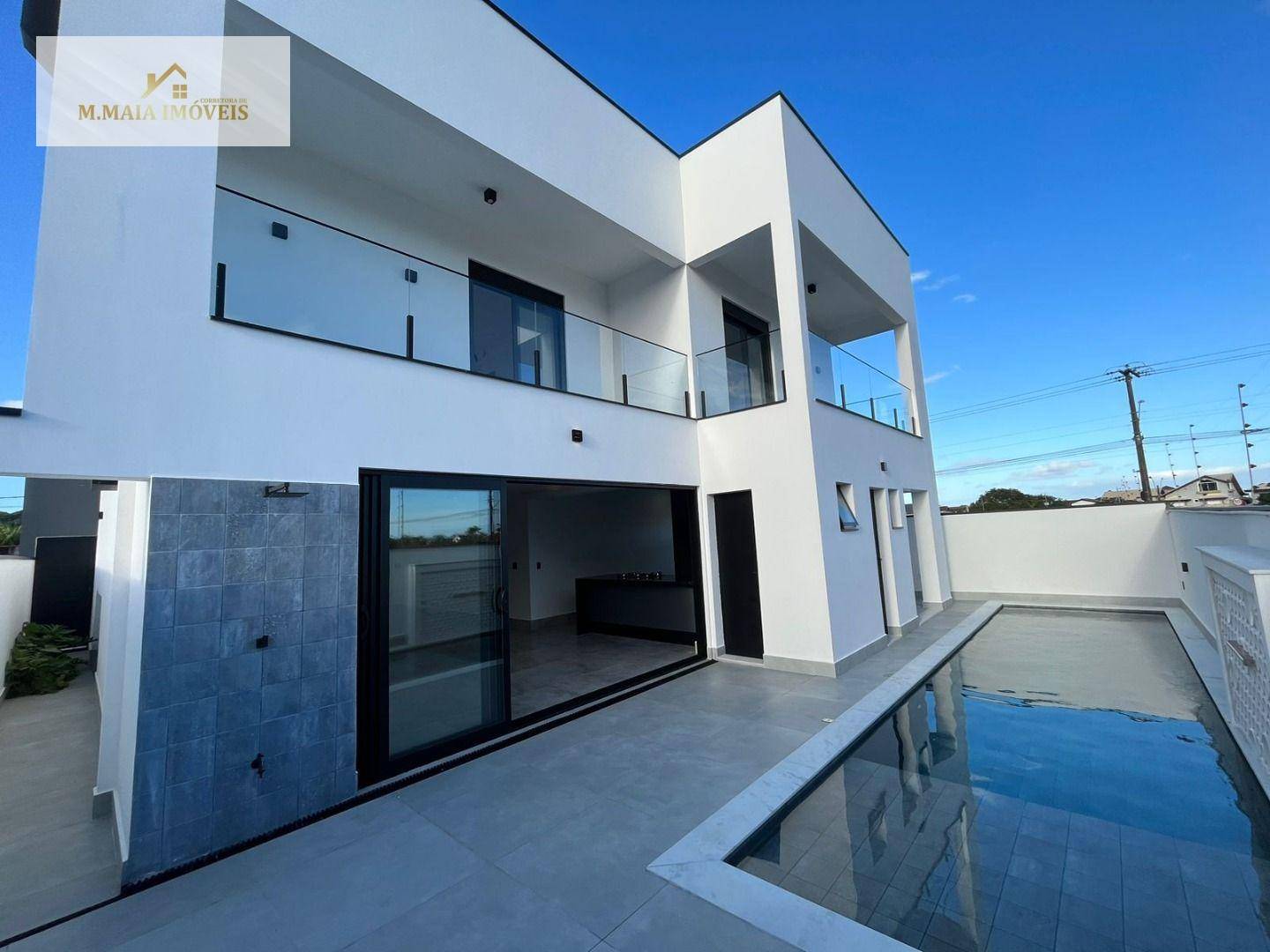 Sobrado em Bougainvillee IV