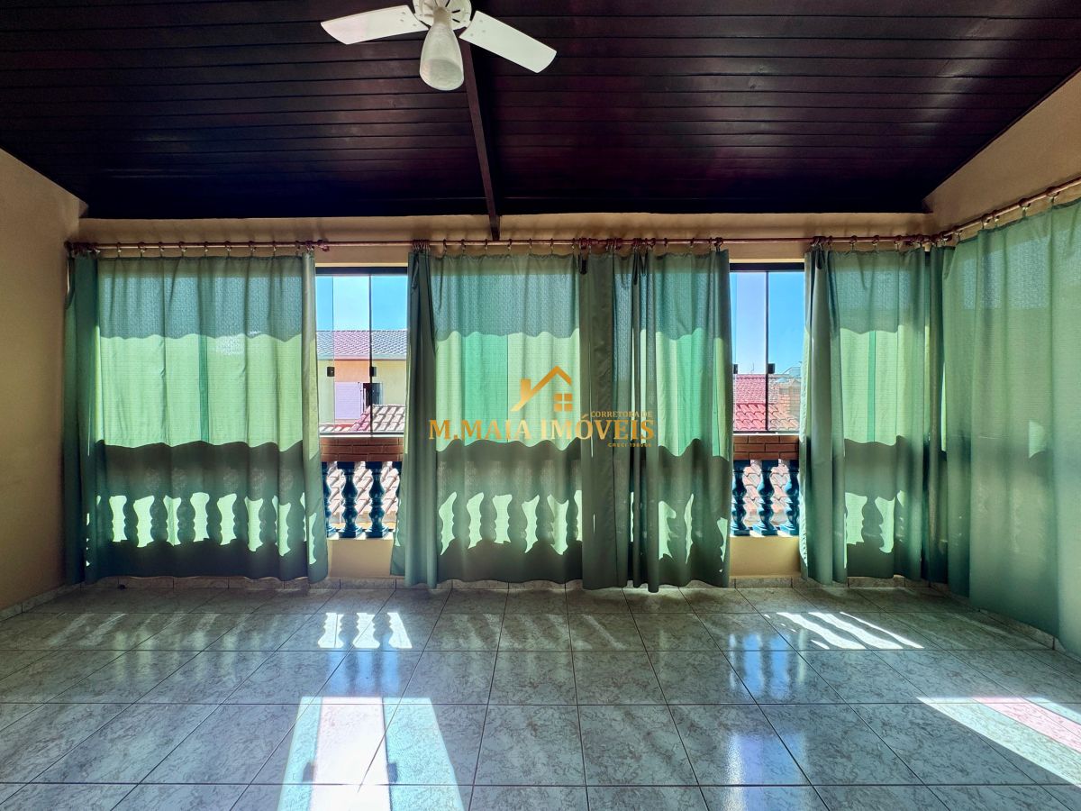 Casa em Três Marias - foto 3