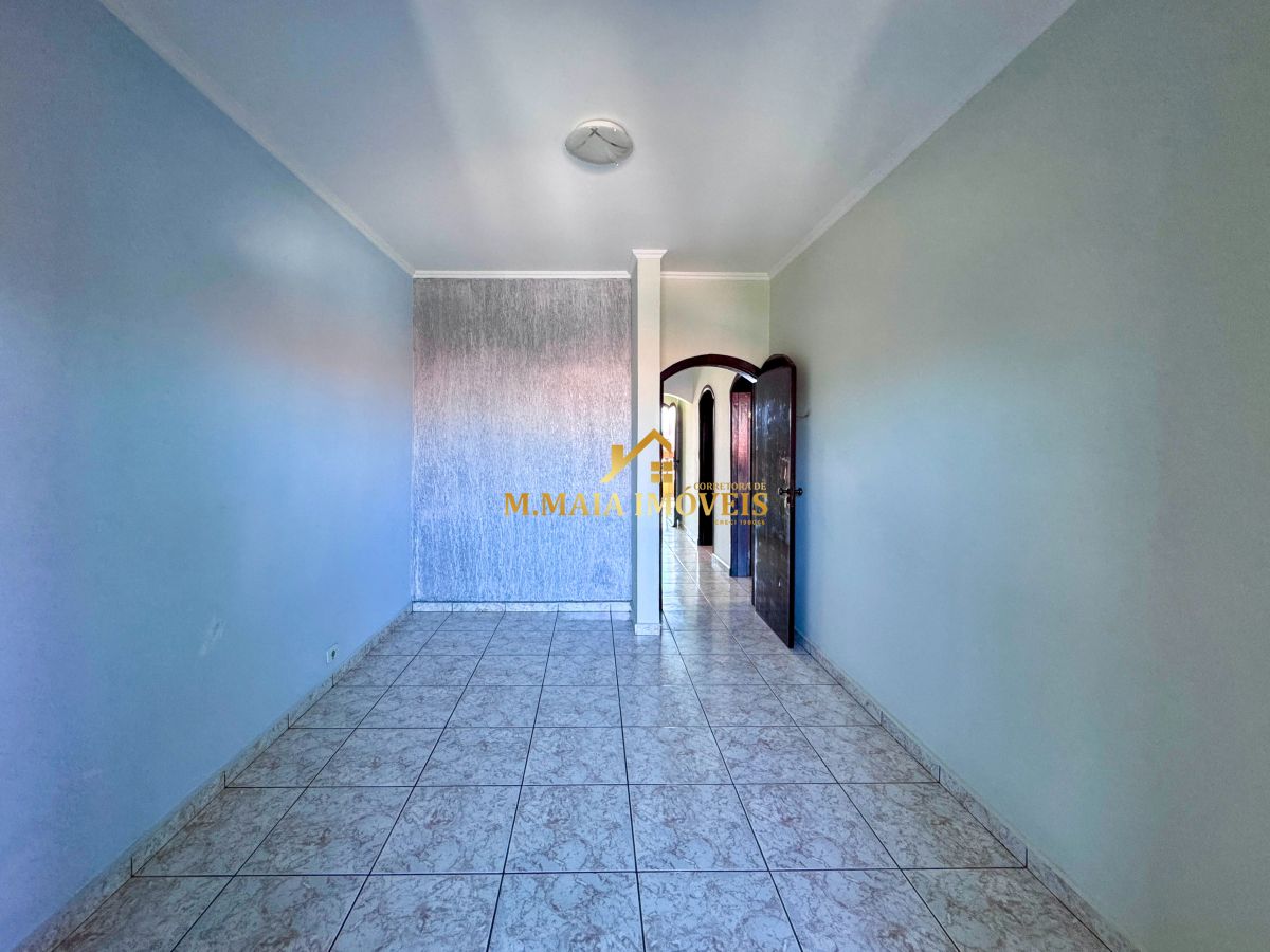 Casa em Três Marias - foto 5