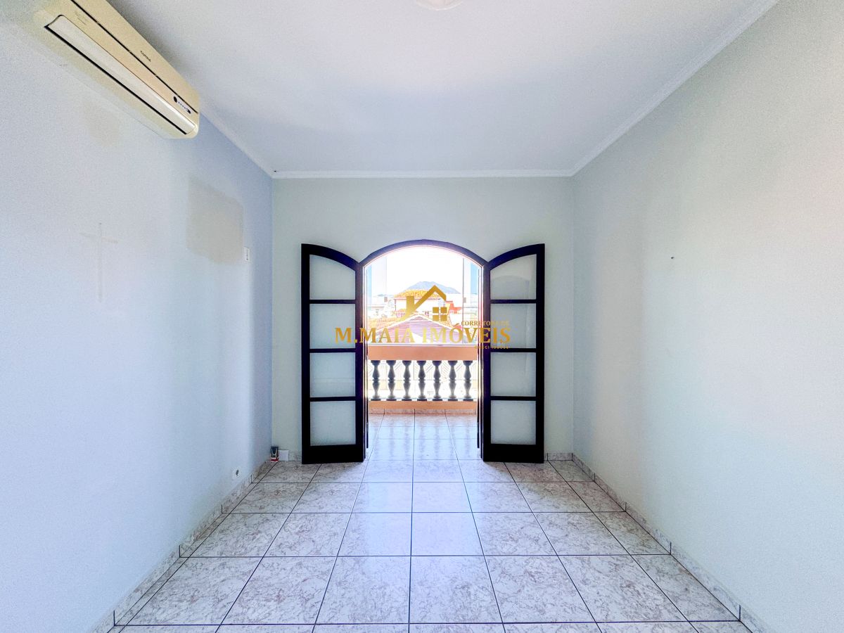 Casa em Três Marias - foto 8