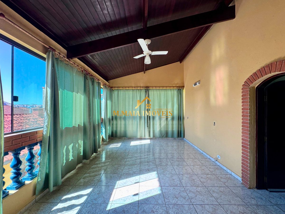 Casa em Três Marias - foto 9