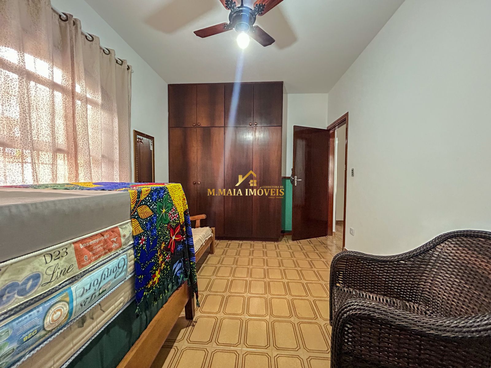 Casa em Belmira Novaes - foto 20